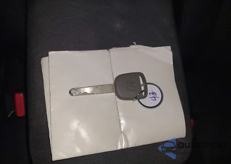 2015 Honda Cr-V Lx z USA, uszkodzony, nr VIN 5J6RM4H34FL074749